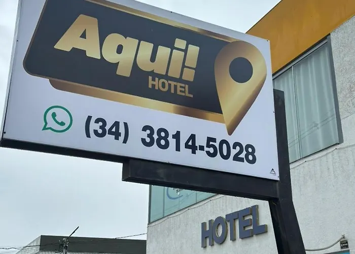 Aqui Hotel