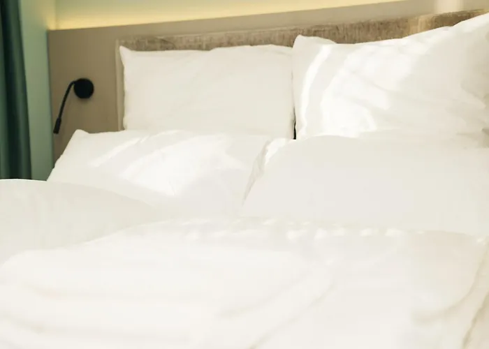 Living Inn am Schlosspark - Park, City&Parking incl