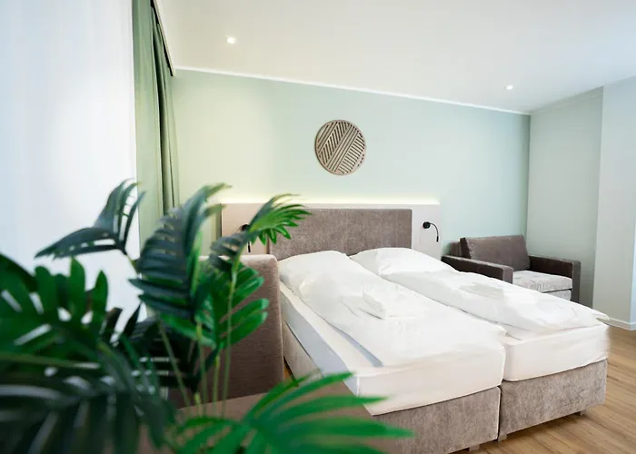 Living Inn am Schlosspark - Park, City&Parking incl