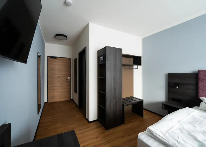 Pen Smart Hotel