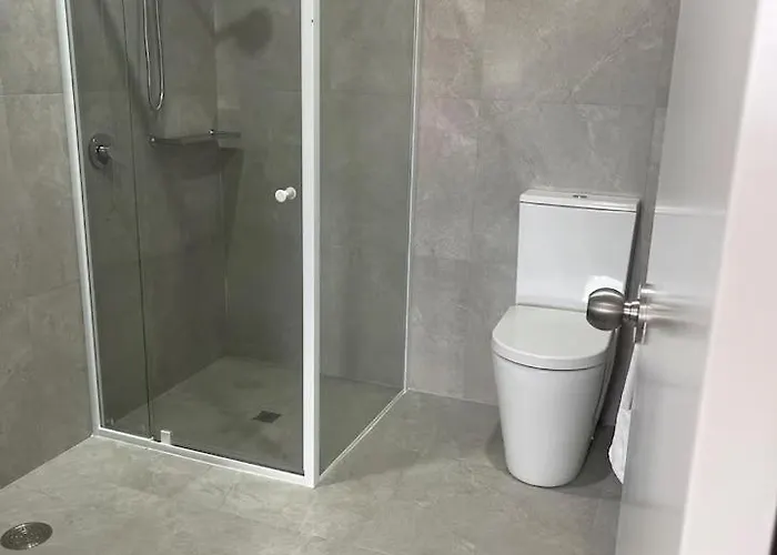 The Riverbank Suites, Central, New, Facilities