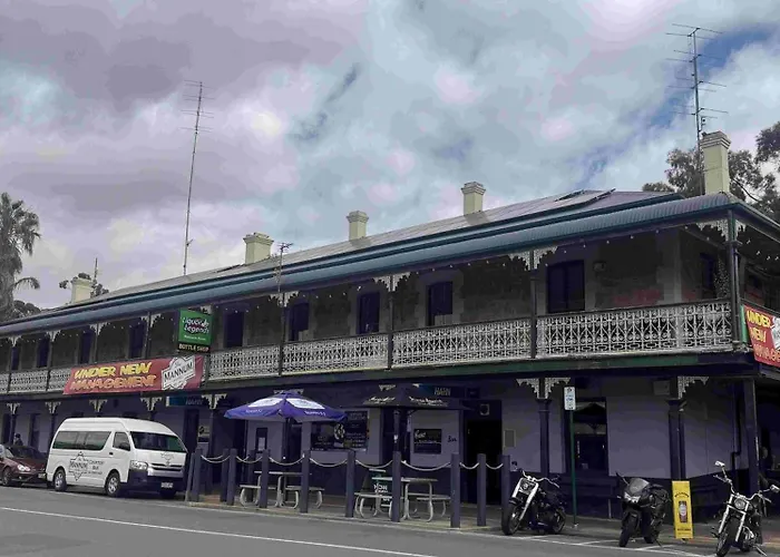 Mannum Hotel