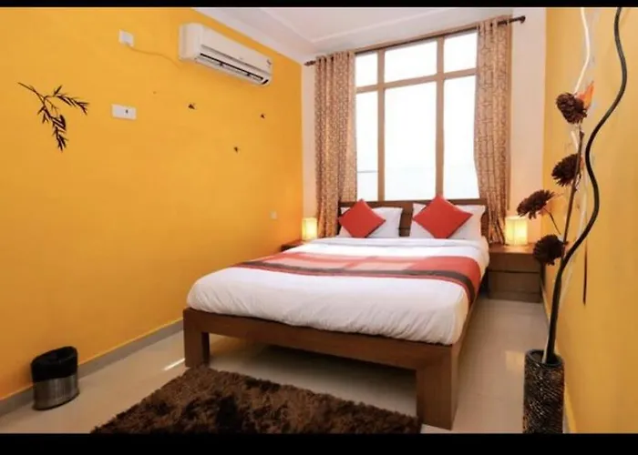 Samrat Hotel