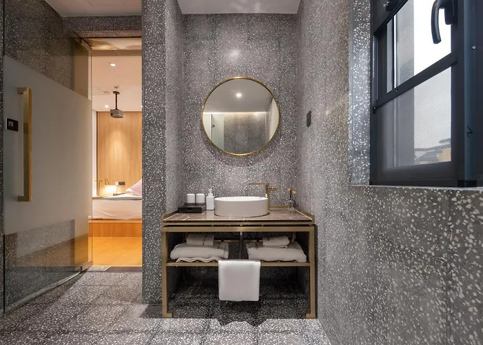 Huazhu Luxury Wuzhen Mushe Shiguang Hot Spring B&B