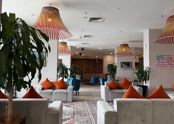 Mikayla Suite
