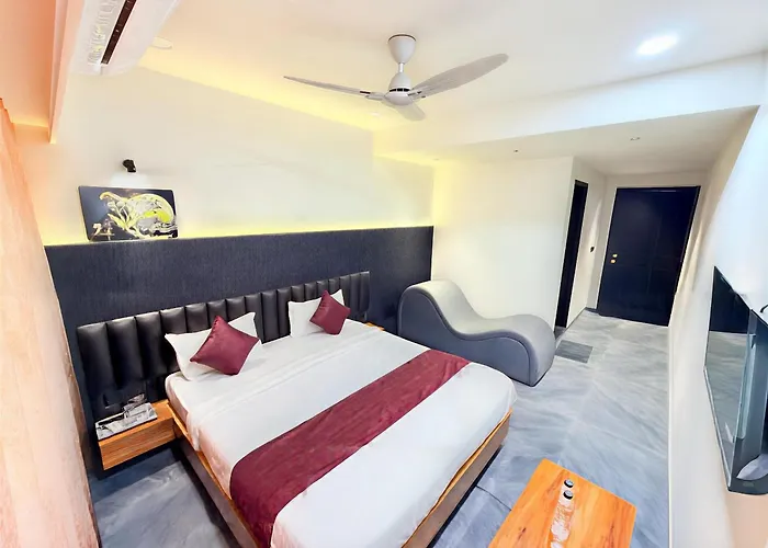 Hotel The Avanta - Gandhinagar