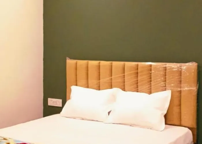 Dla Hotel Rooms And Restaurant
