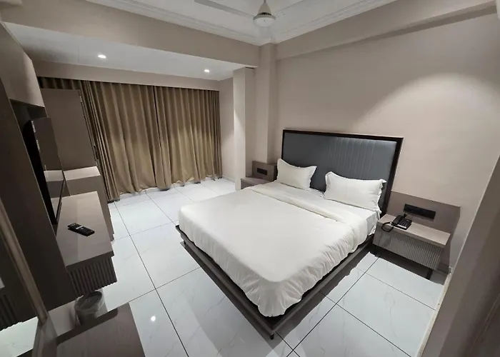 Hotel Shivalik Inn
