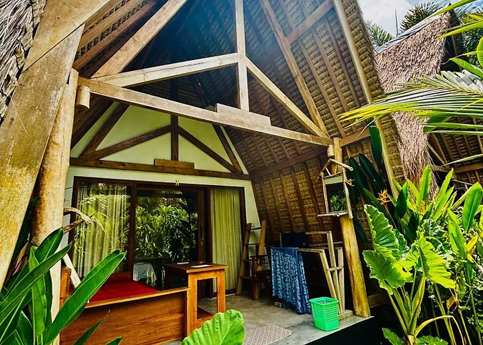 Ngalung Bungalows