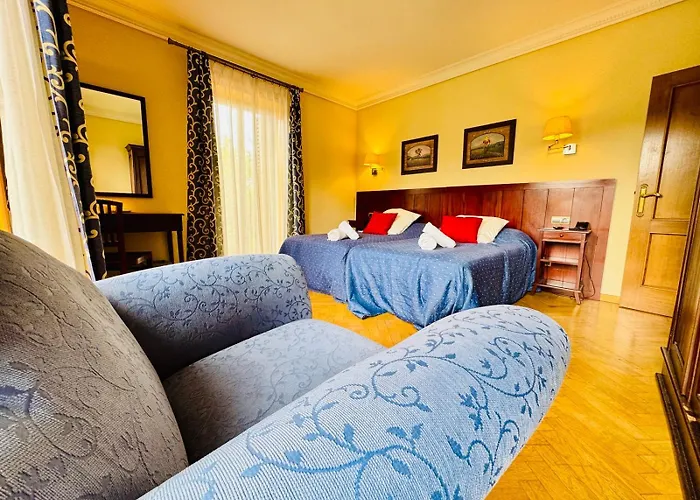 Punta Me Hotel Torreblanca Palace