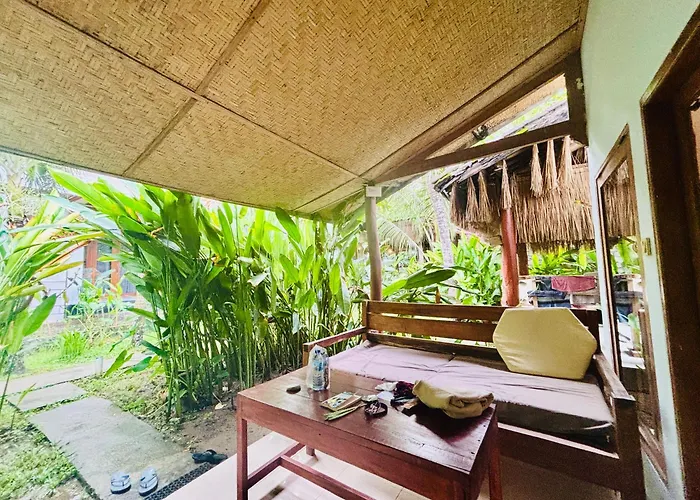 Ngalung Bungalows