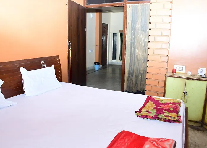 Hotel Sampark