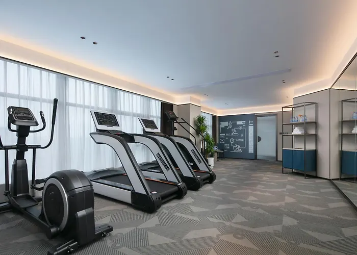 Huanman Hotel
