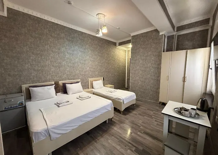 Delfin Hotel Restoran Spa Ganja Ailəvi