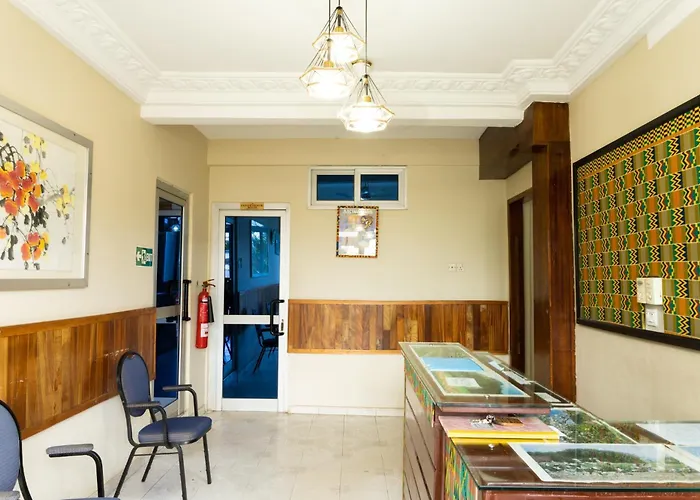 Village Francophone Hotel