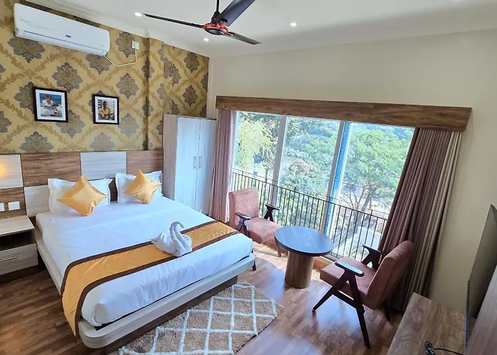 White Dove Luxurious Boutique Hotel, Within 3 Km From Guwahati Airport