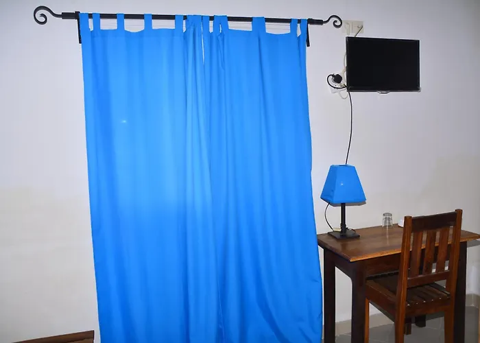 Maruti Hotel