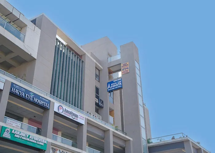 Hotel The Avanta - Gandhinagar