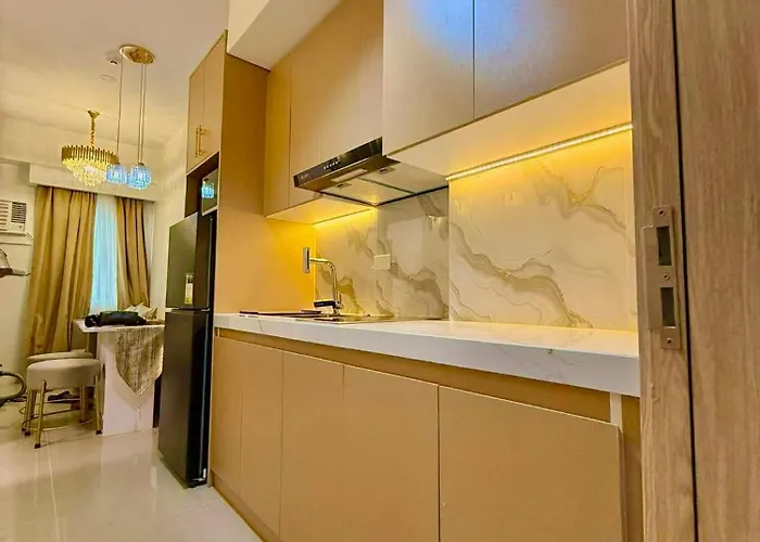 Golden Maison De Luxe