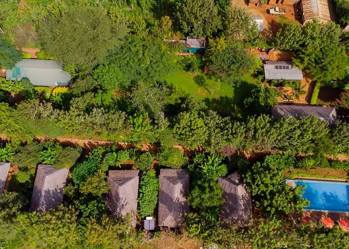 Njiapanda Tented Lodge & Safari