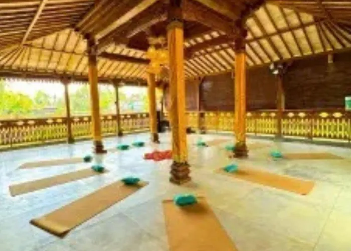 Luxury Riverside Cabins At Nunu Bali