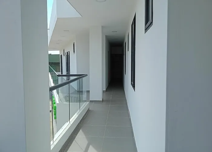 Hotel Porton De La Sabana