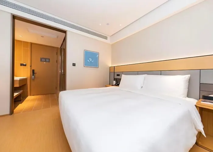Ji Hotel Suzhou Guanqian Street Chayuanchang Metro Station