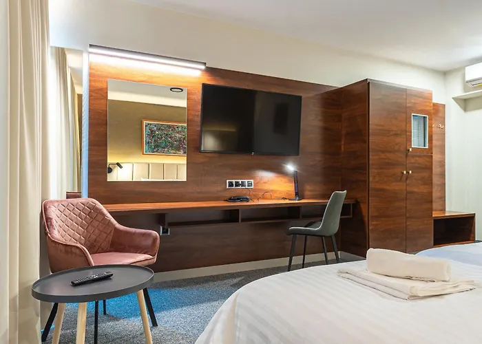 Hotel Marton