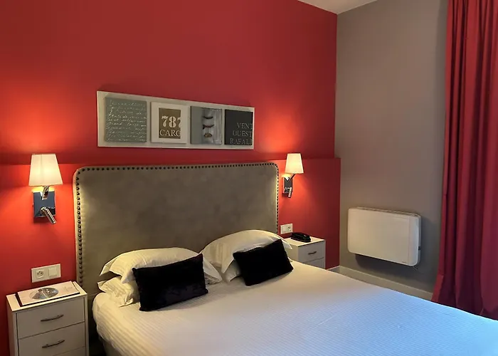 Hotel Les Jardins D'Adalric