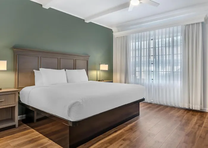 Best Western Plus Santa Barbara