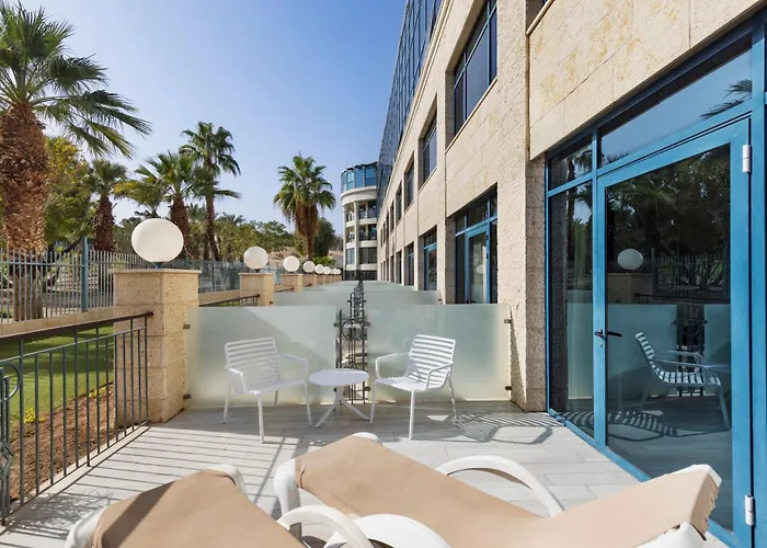 The Herbert Eilat