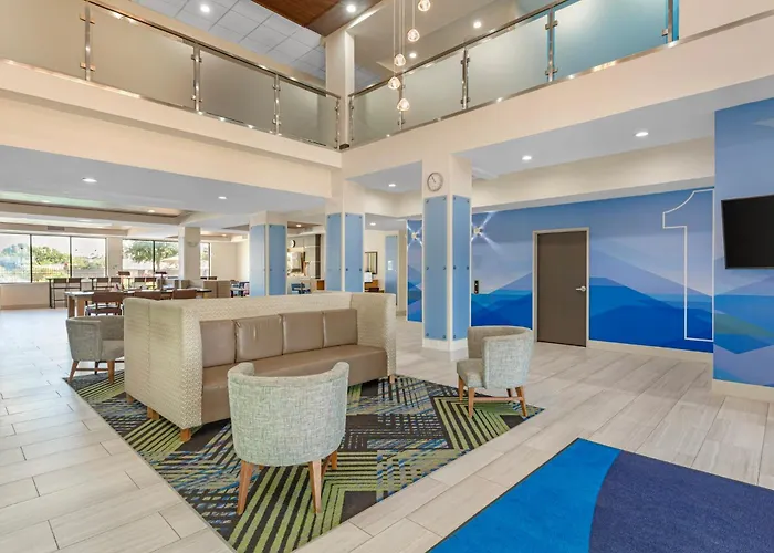 Holiday Inn Express Hotel And Suites Fairfield-North By Ihg