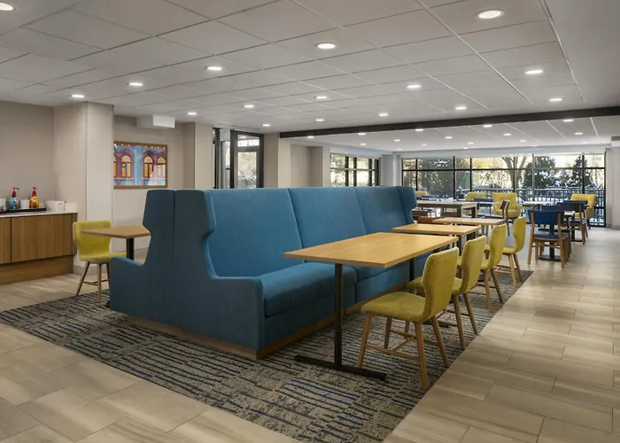 Hampton Inn - York