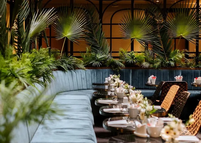 Hotel Paris Neuilly