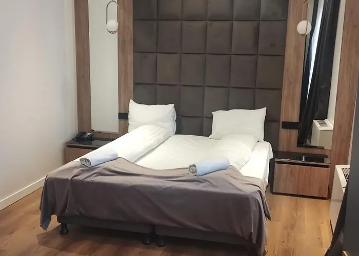 Hotel Dana 2