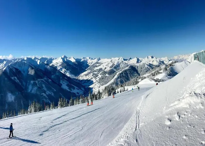 Chalet In Saalbach Near Ski Lift