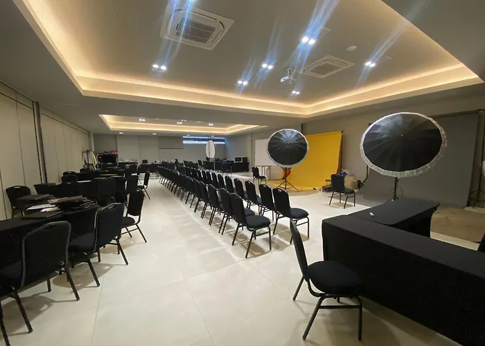 Arua Hotel, Restaurante E Convencoes