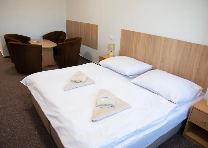 Hotel M
