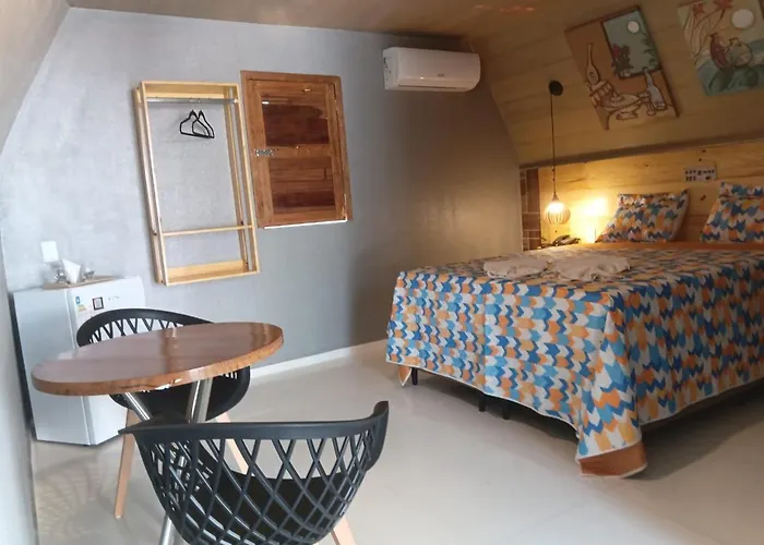 Hotel Cajuína Beach