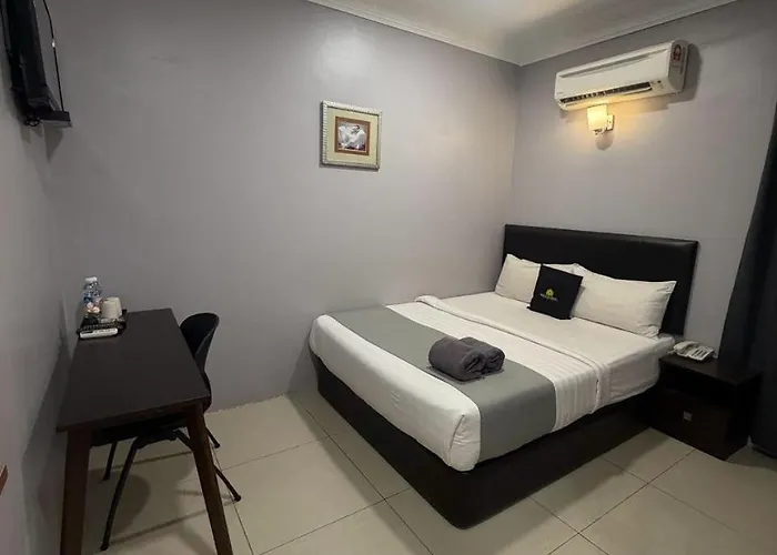 Royale City Hotel - 10 Min From Klia Klia 2 Airport