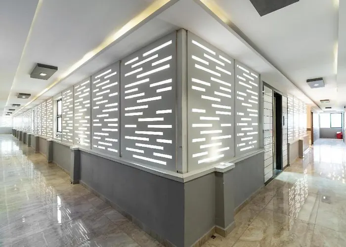 The Grand Takshak Hotel