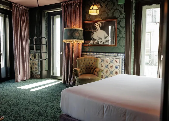 Pensao Amor Madam'S Lodge Lisboa