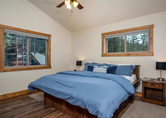 4 King Beds W Ensuites Double The Living Space!