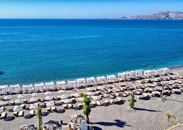 Alia Beachfront Suites And Spa