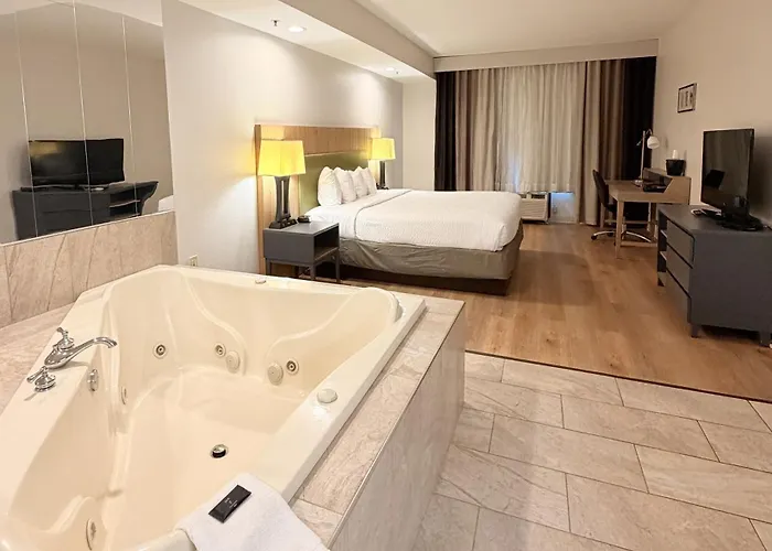 Radiant Inn And Suites