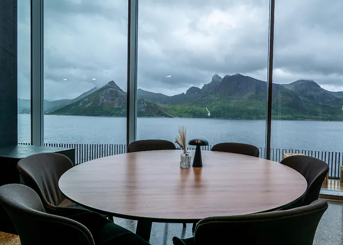 Storm Hotel Senja
