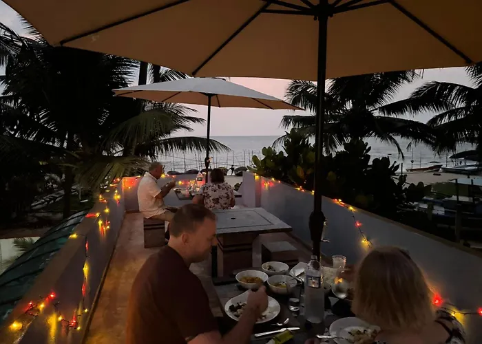 Danish Crown Hotel