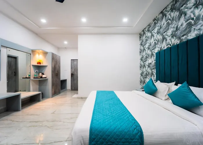 Hotel Aura