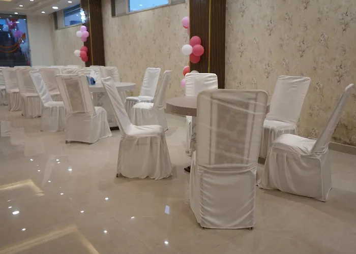 Shagun Hotel & Banquet