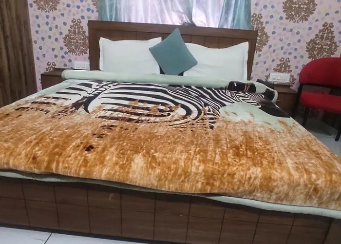 Hotel Neel Kamal Near Chandigarh Railway Station